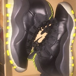 Jordan Retro Venom 10s 5y